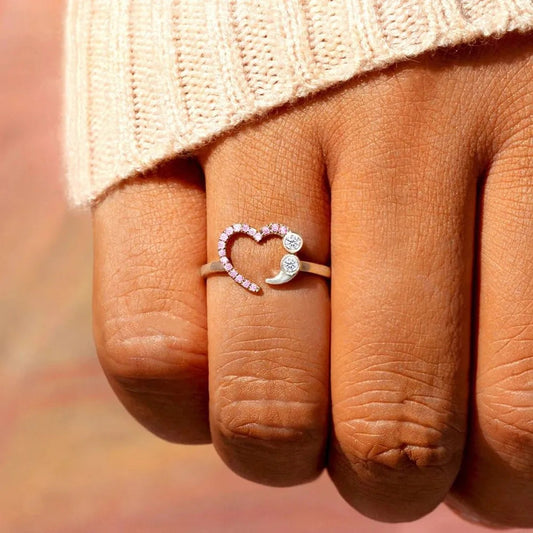 The Delphine Solitaire — featured square view